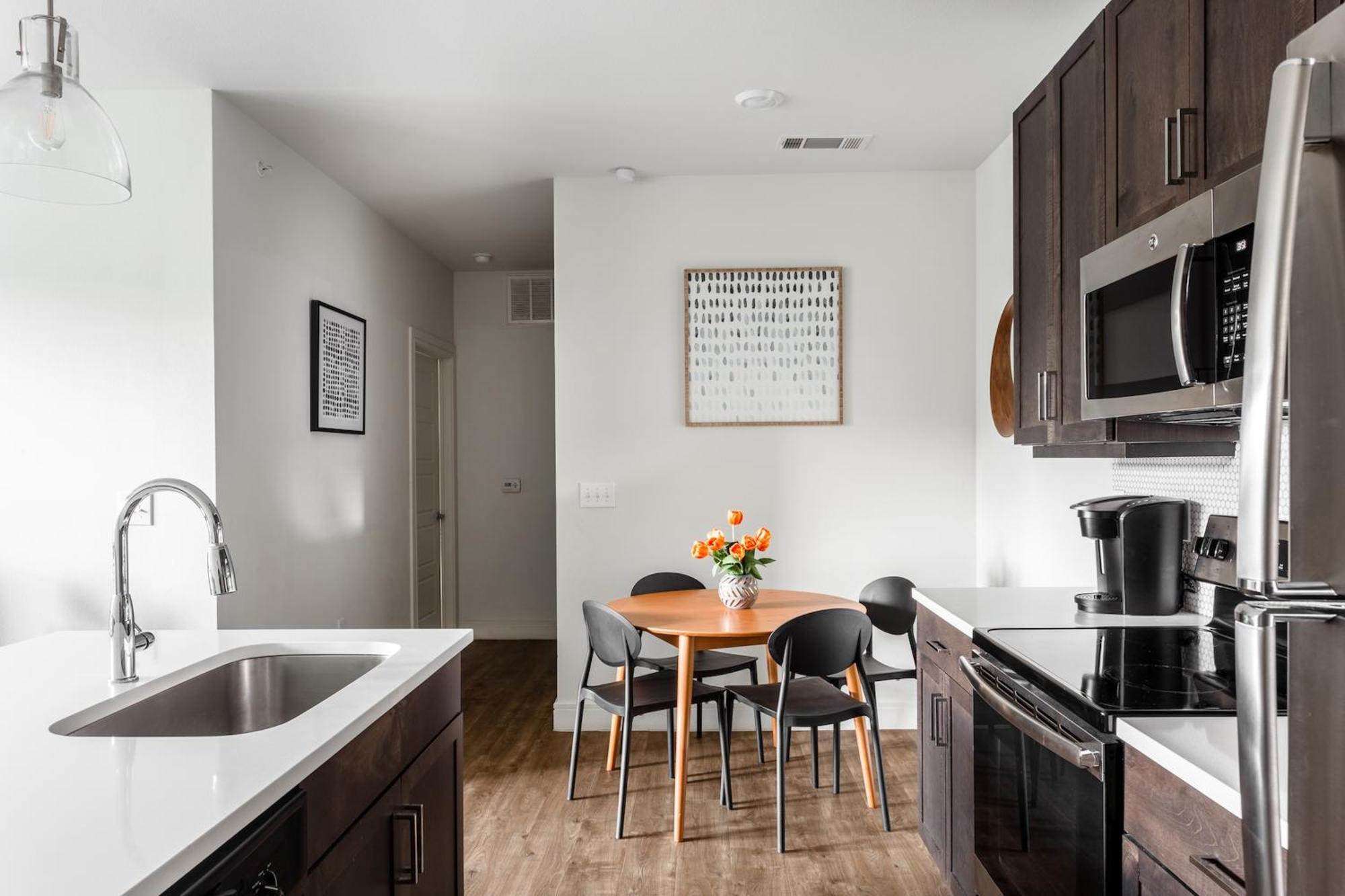 Kasa Greenville Dallas Room photo